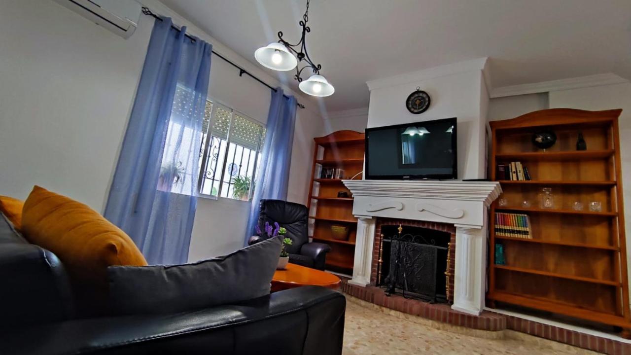 Apartamento Completo Алаурін-де-ла-Торре Екстер'єр фото
